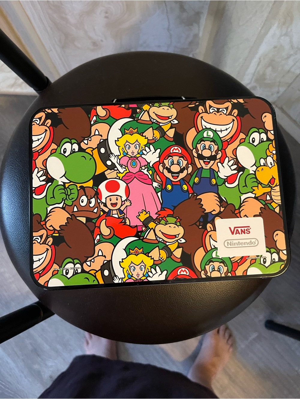 Vans X Nintendo Lunch Box Promo
Super Rare Tin  2016